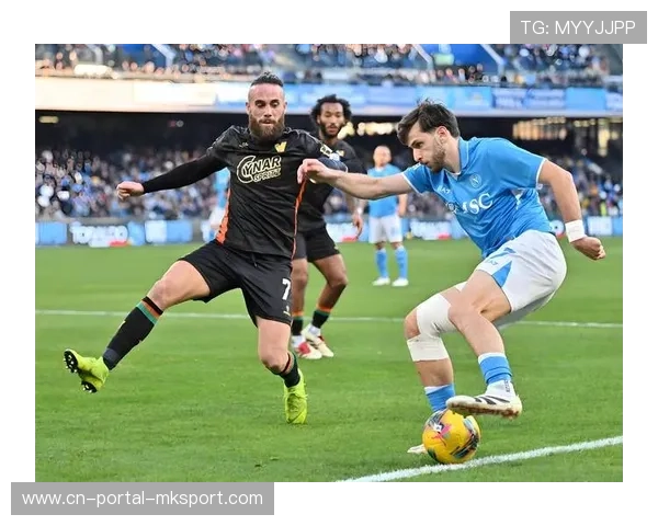 萨索洛vs都灵：升班马主场攻势，客场防守定成败